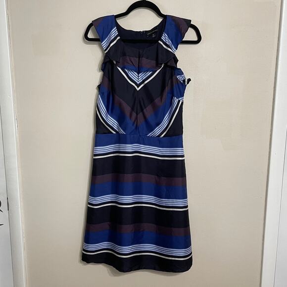 Banana Republic Silk Cutaway Striped Dress Blue Size 8 - Picture 3 of 6
